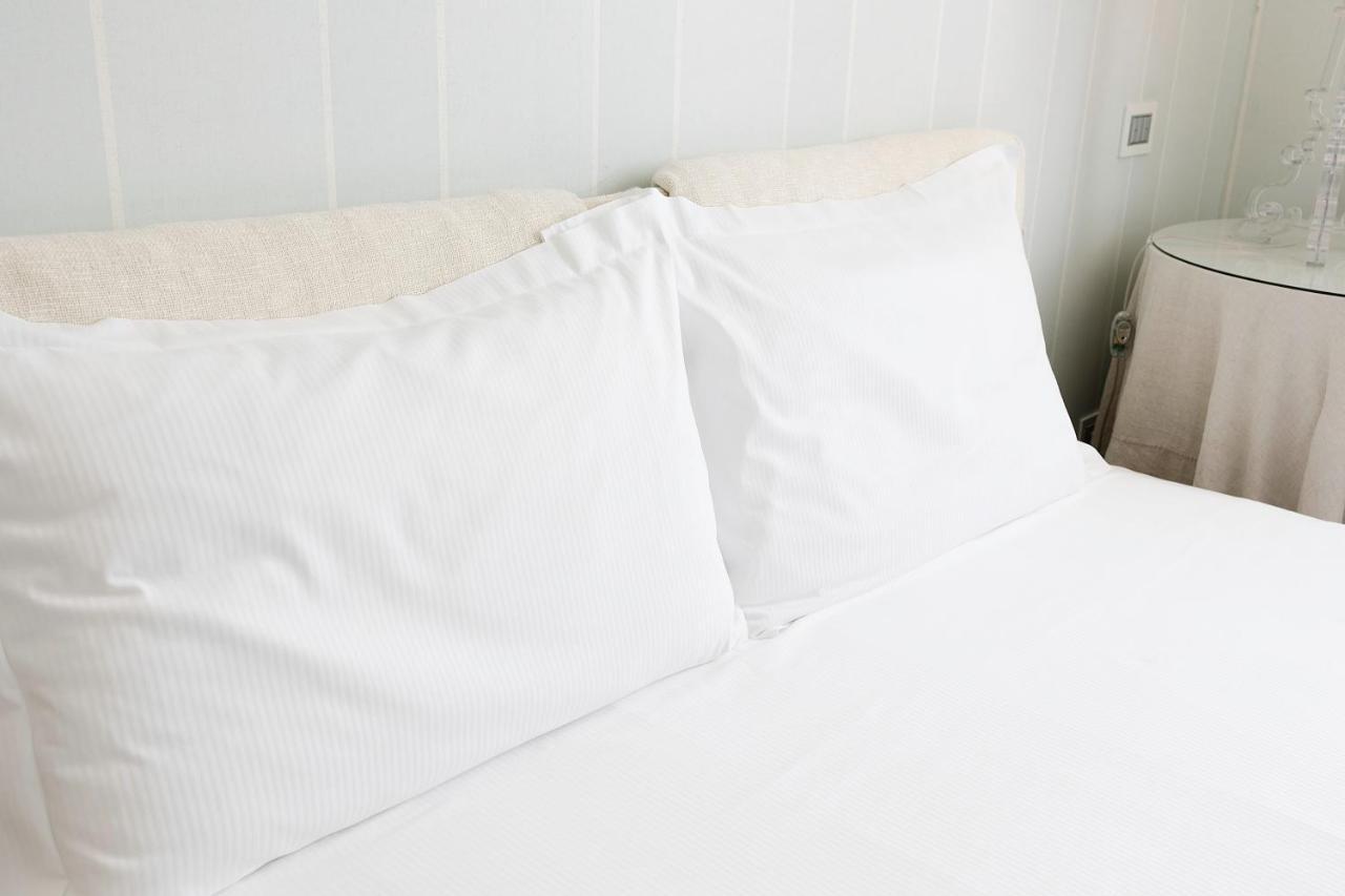 Hotel Eden ซิสเตียนา ภายนอก รูปภาพ